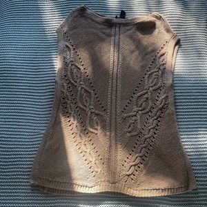 Knitted shrug/sweater.